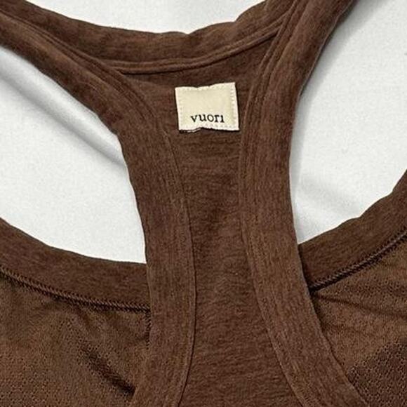 Vuori Elevation Racer Sports Bra Size Small Super Soft Comes With Padding - Picture 5 of 5